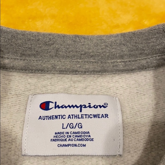Champion crewneck - Picture 4 of 6